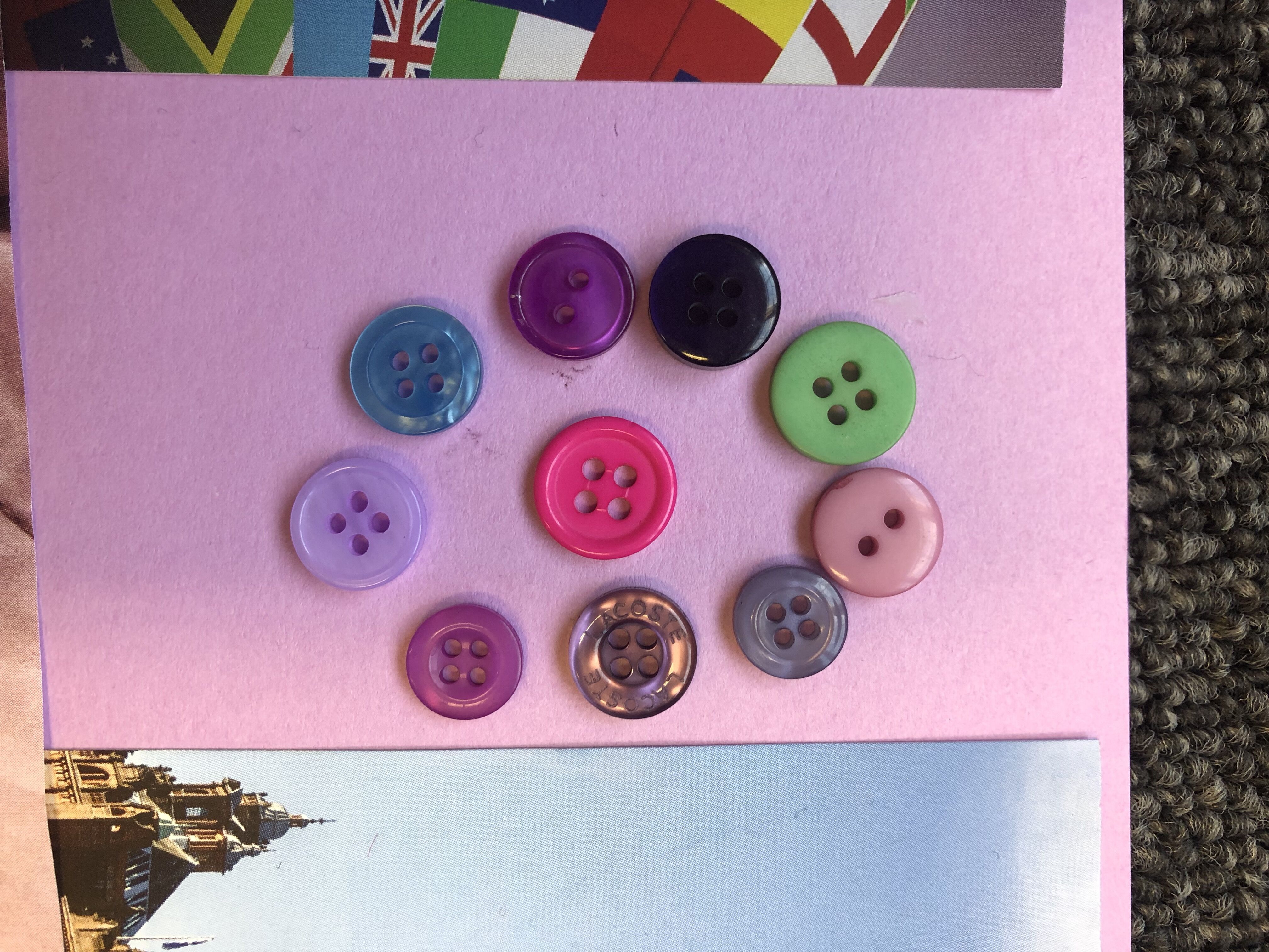 A circle of buttons